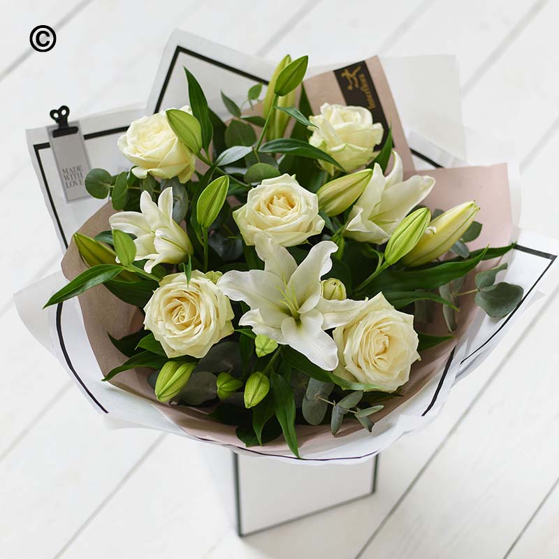 Rose & Lily bouquet - available in white or pink