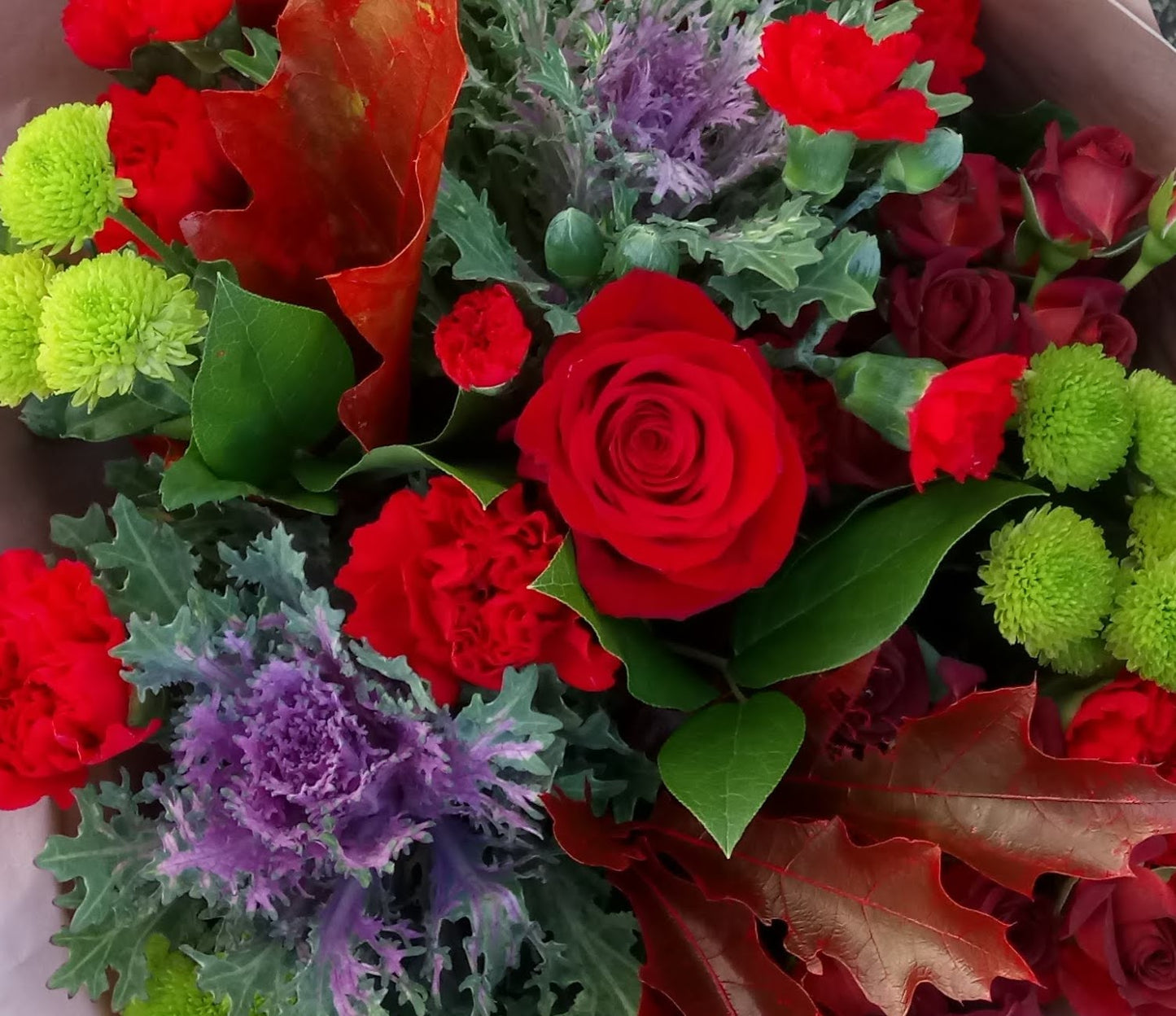 Simply Seasonal Florist's choice hand tied