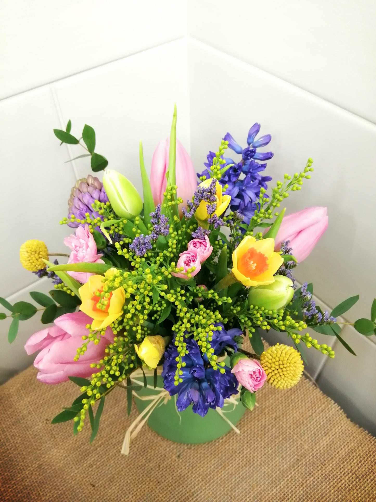 Spring posy