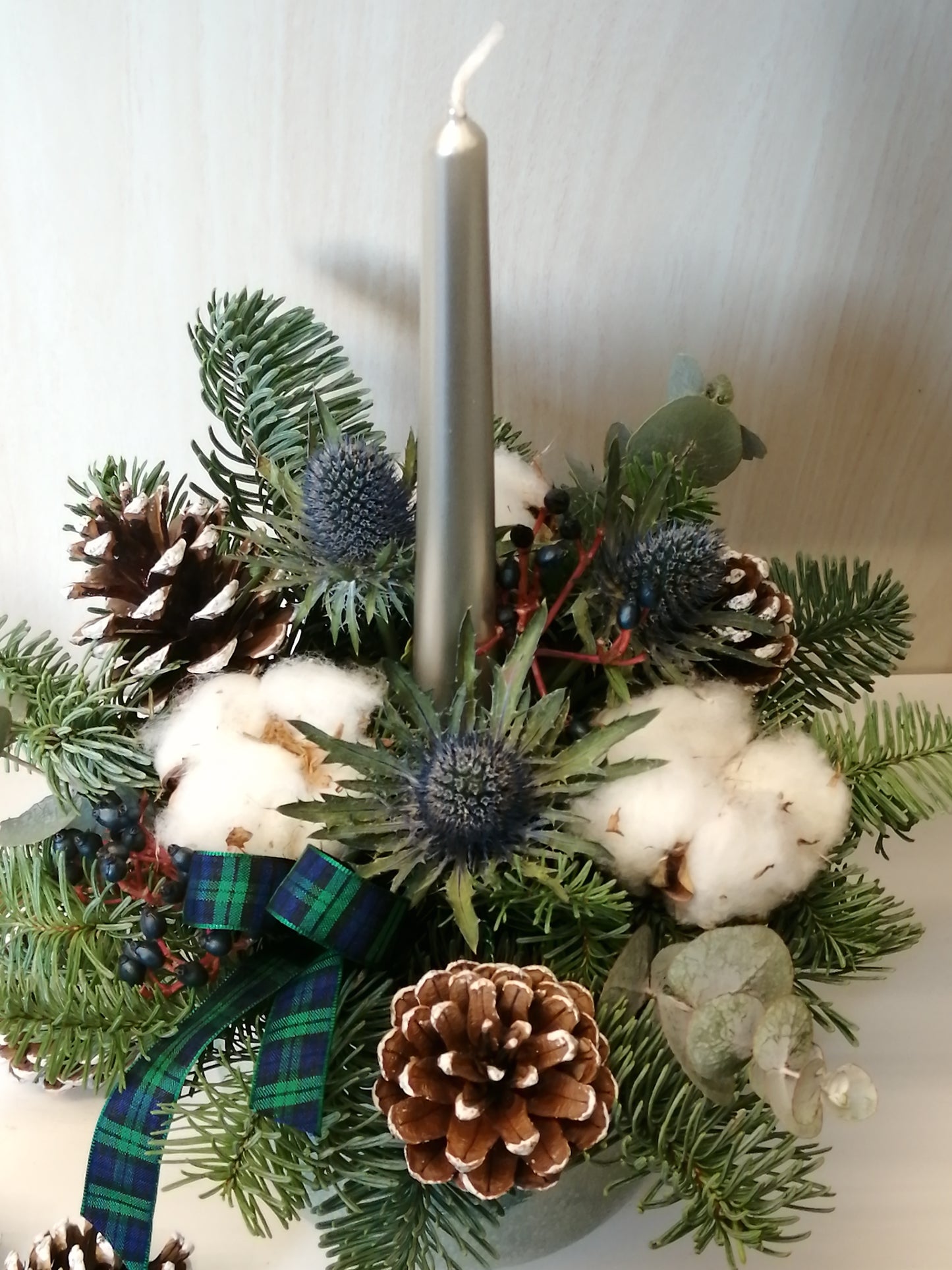 Winter centrepiece